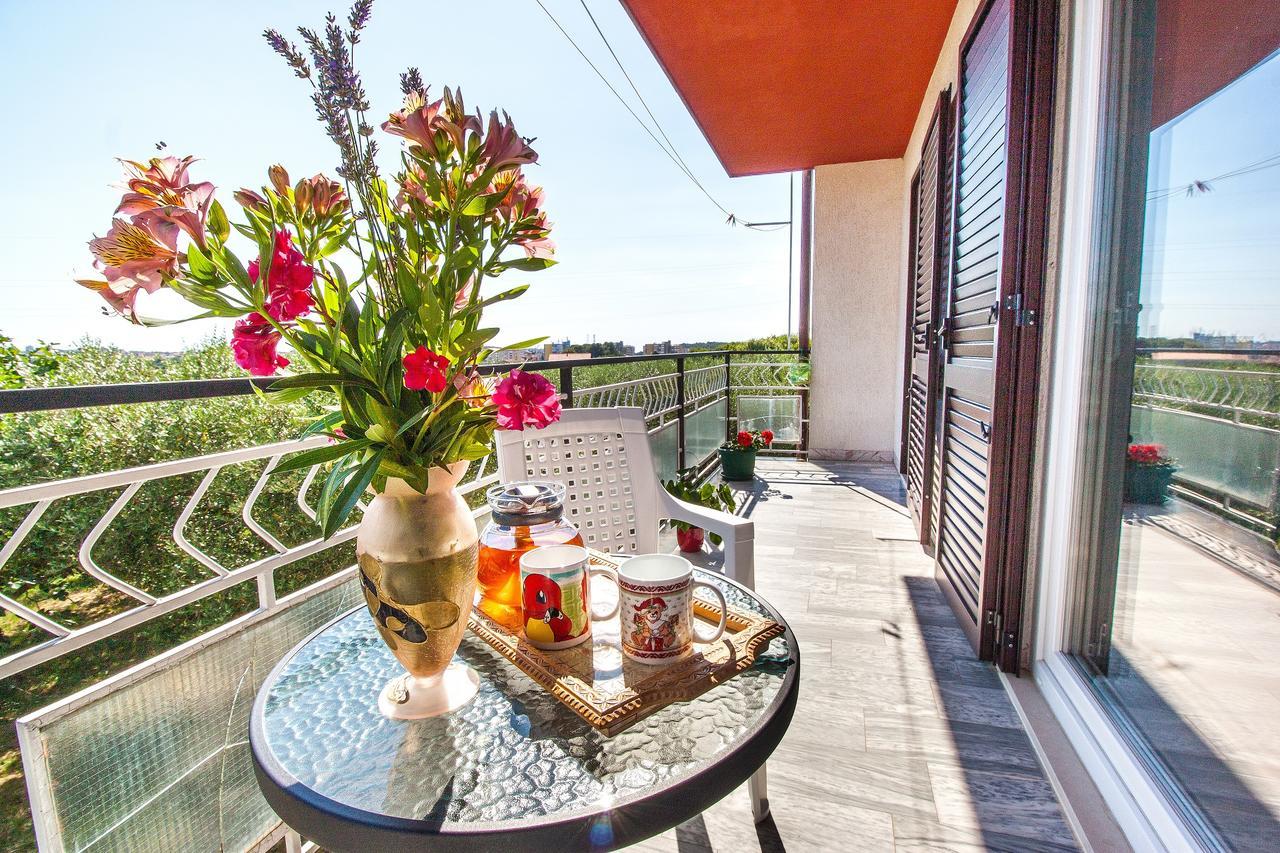 Valeriana Apartment Pola Esterno foto
